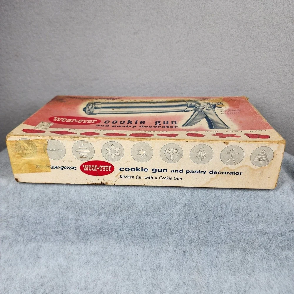 Vintage Wear-Ever Aluminum Cookie Gun Pastry Decorator Set USA Original Box‎